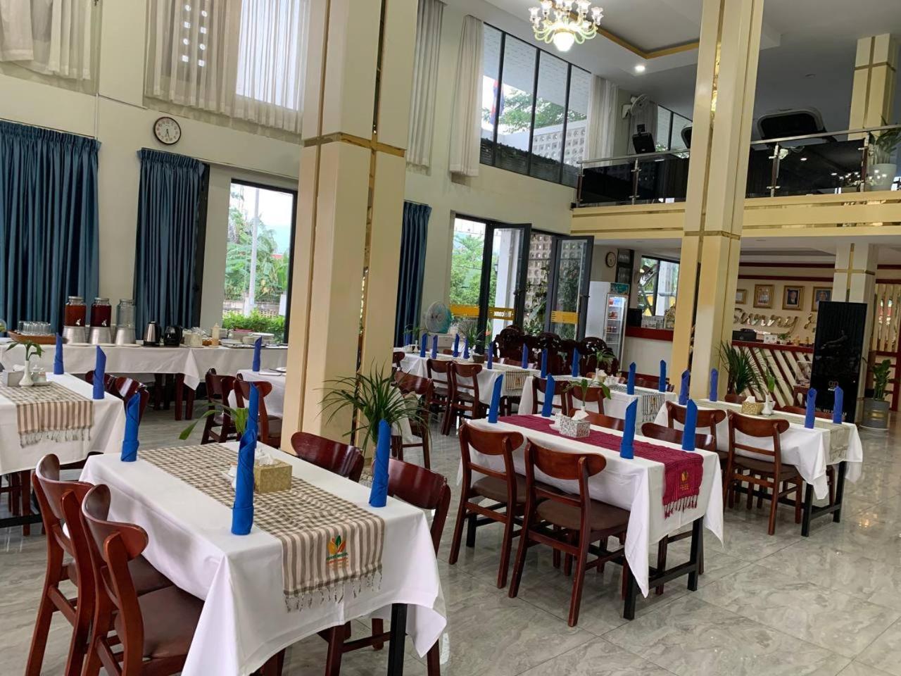 Kampot Sunny Hotel Экстерьер фото